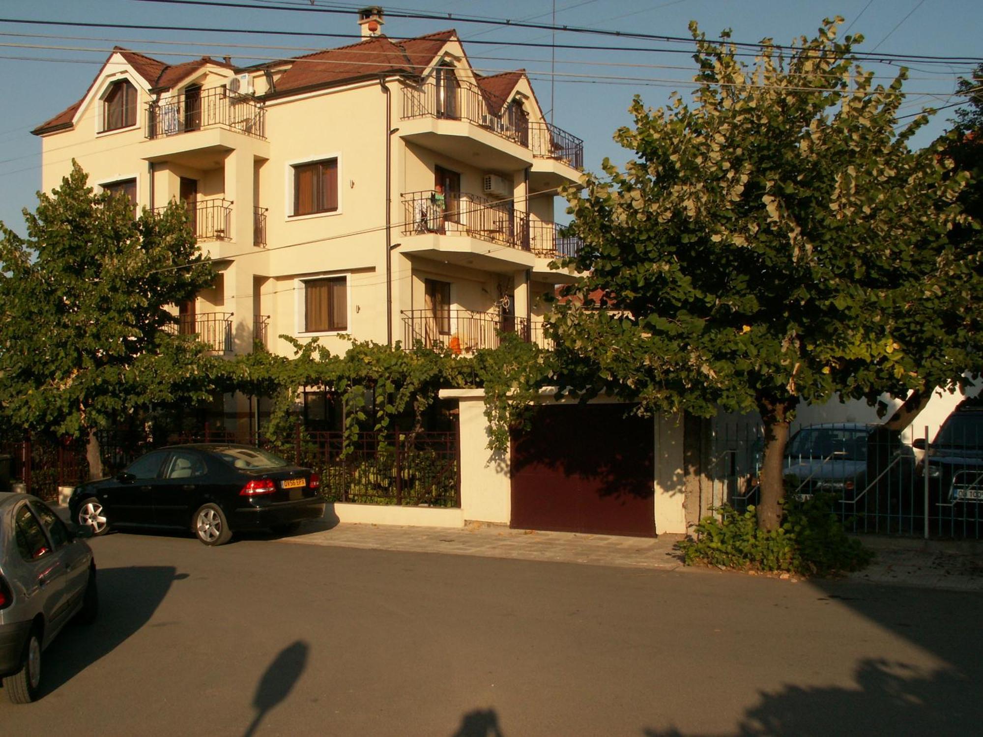 Family Hotel Bellehouse Černomorec Exterior foto